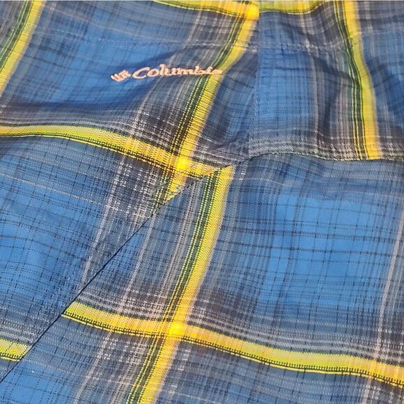 Columbia Omnishade Blue Green Plaid Board Shorts Swim Trunks Size 42 - Picture 3 of 4